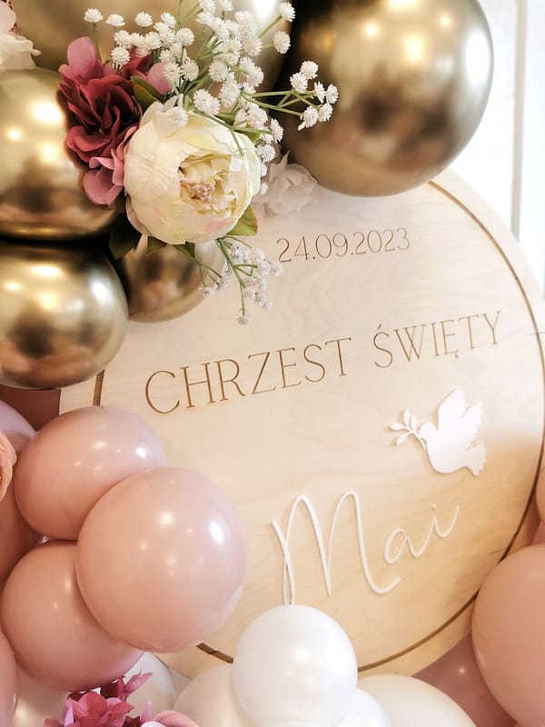 Napis "Chrzest święty"